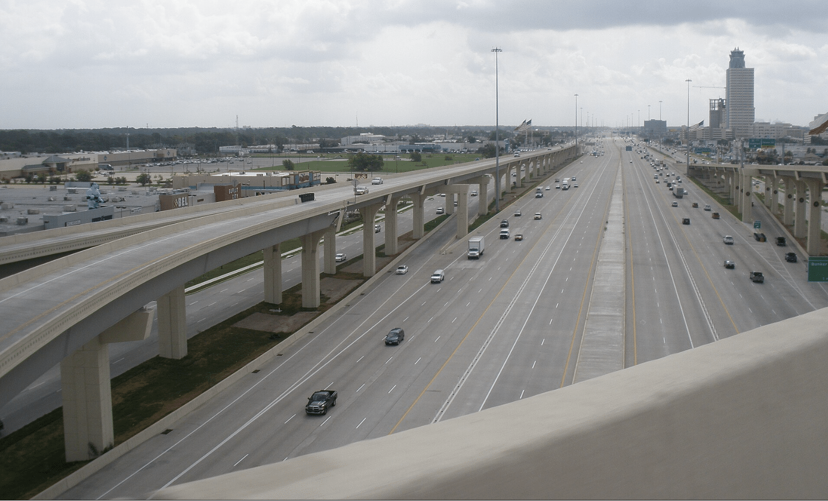 Featured image for “Keep getting texts about unpaid tolls? Here’s what to know about the new E-ZPass scam”